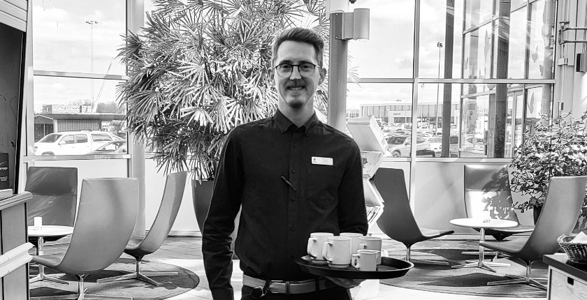 ”Jag älskar att sprida glädje och vara social”